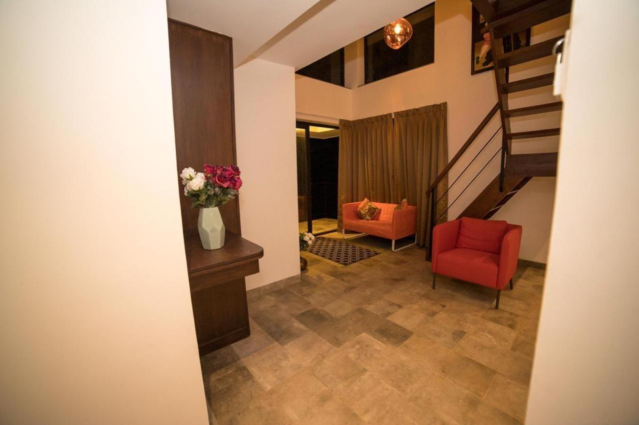 Half Hotel, קלנגוטה מראה חיצוני תמונה
