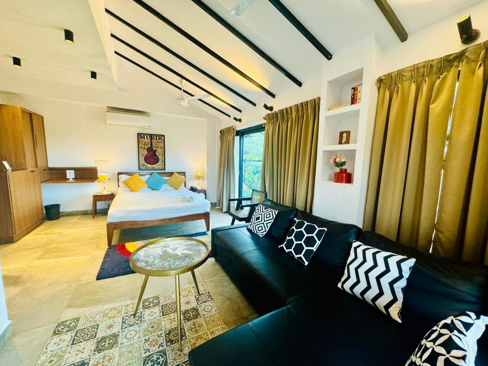Half Hotel, קלנגוטה מראה חיצוני תמונה
