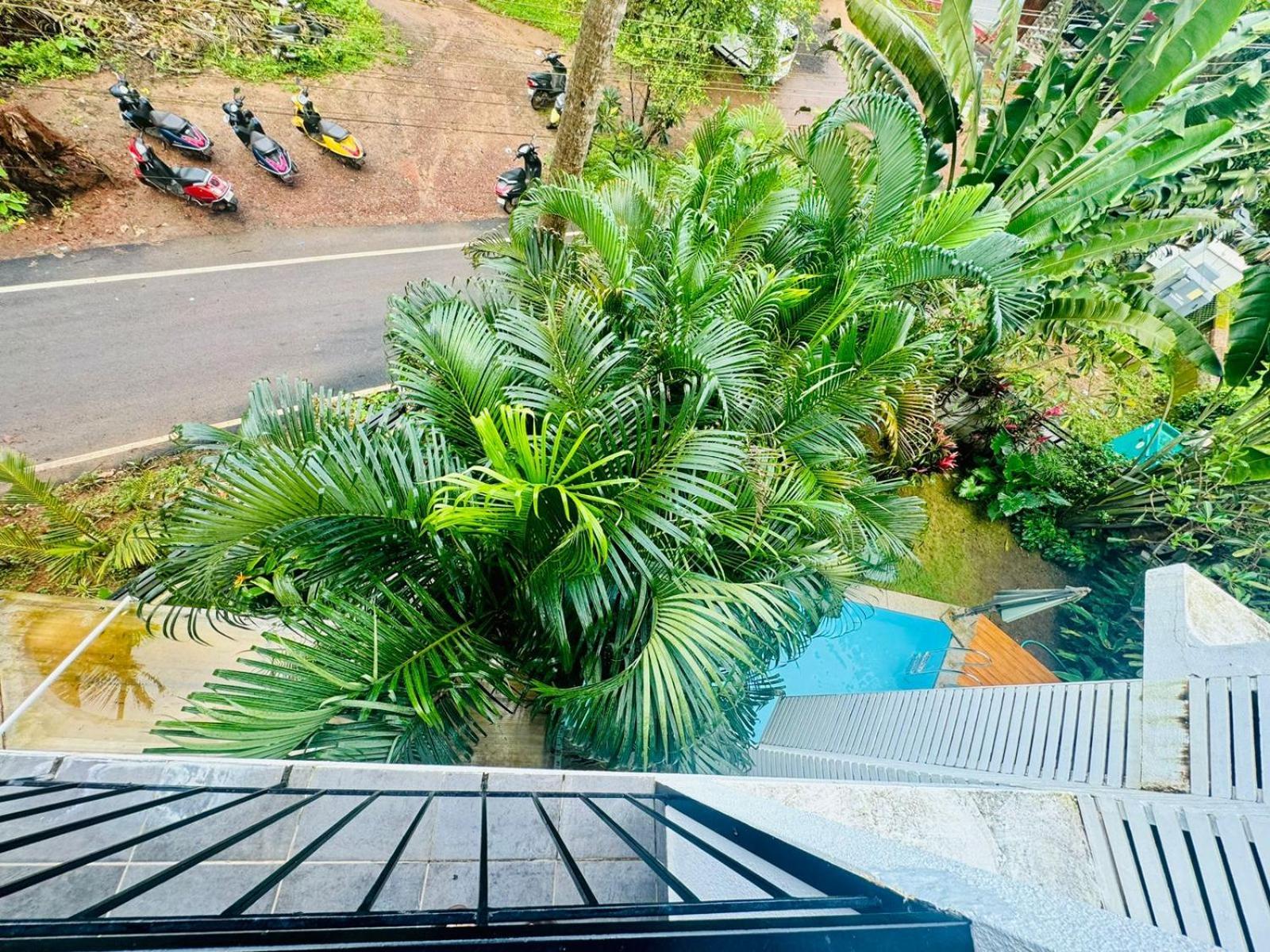 Half Hotel, קלנגוטה מראה חיצוני תמונה