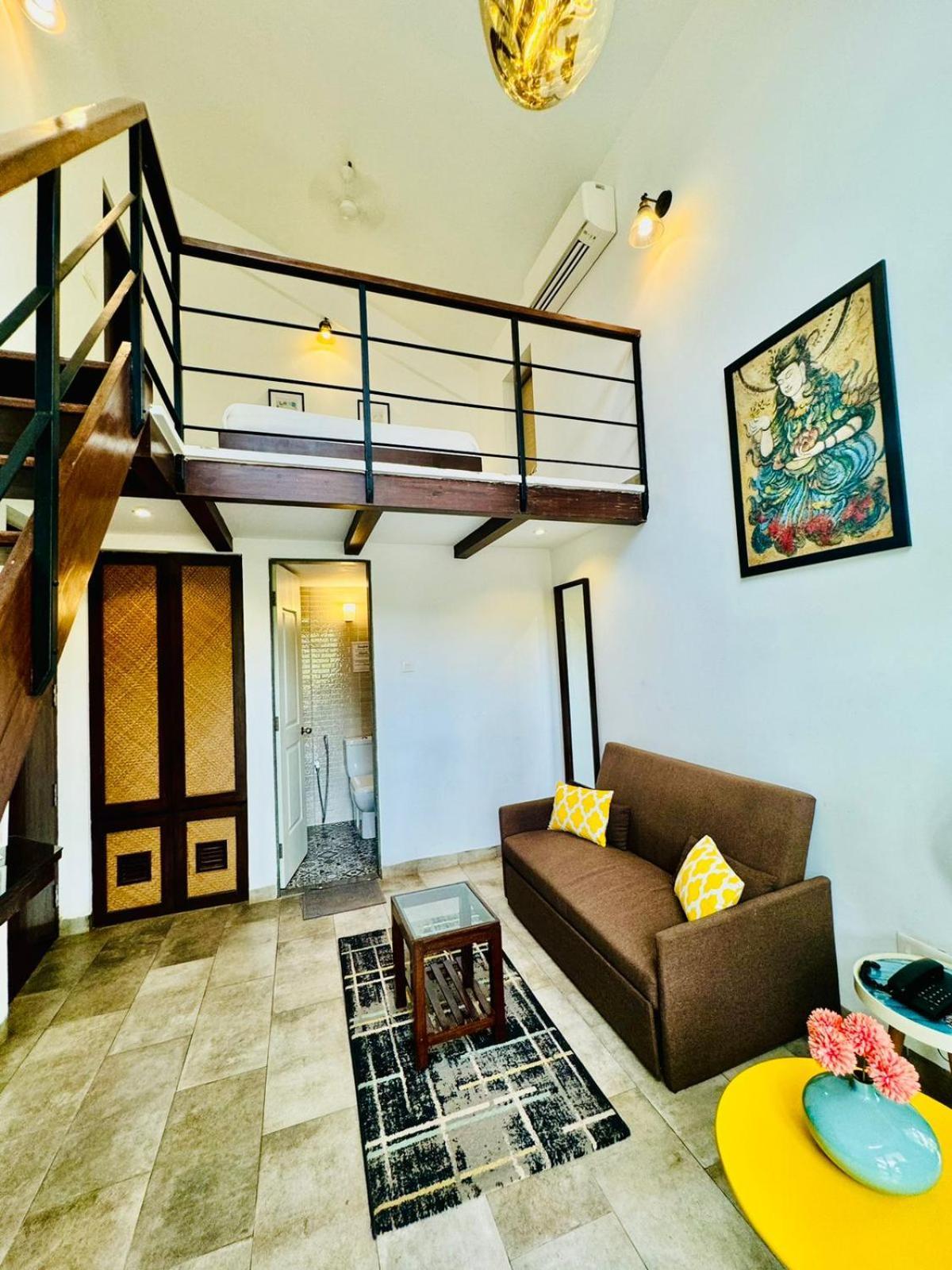 Half Hotel, קלנגוטה מראה חיצוני תמונה