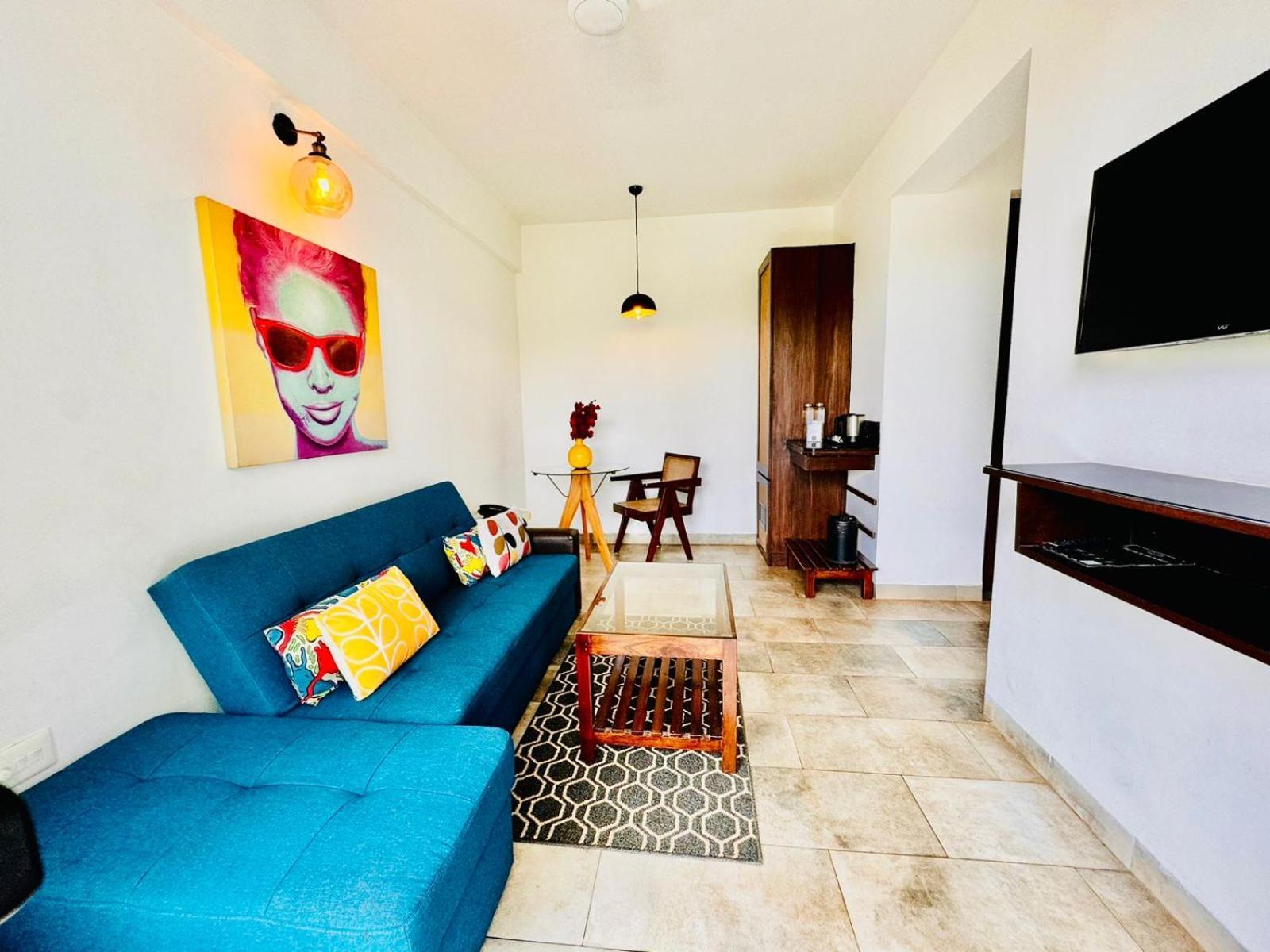 Half Hotel, קלנגוטה מראה חיצוני תמונה