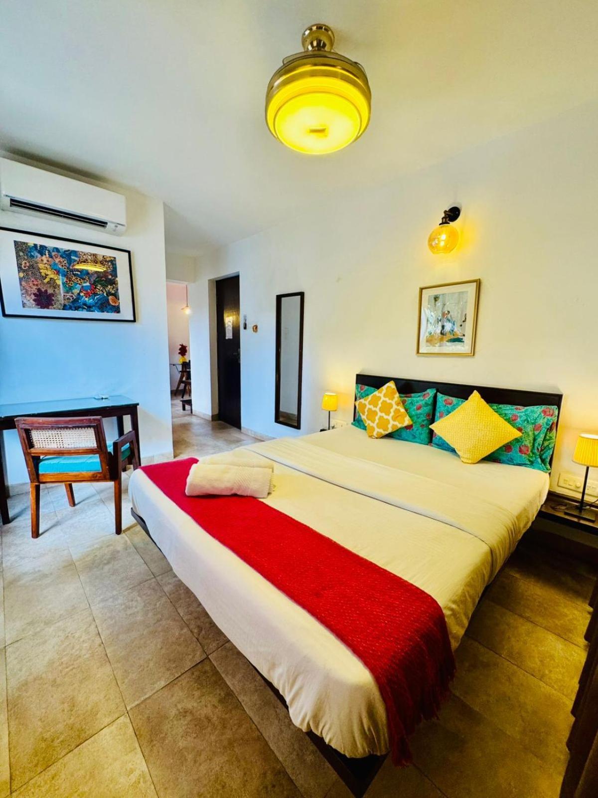 Half Hotel, קלנגוטה מראה חיצוני תמונה