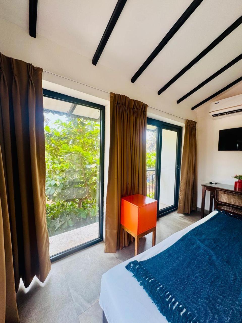 Half Hotel, קלנגוטה מראה חיצוני תמונה